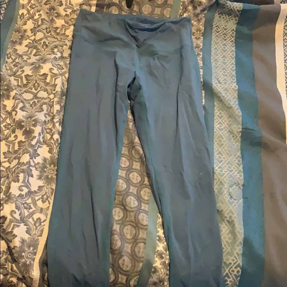 Blue leggings